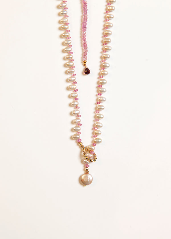 Necklace with Natural Pearls Interspersed with Faceted Pink Sapphire